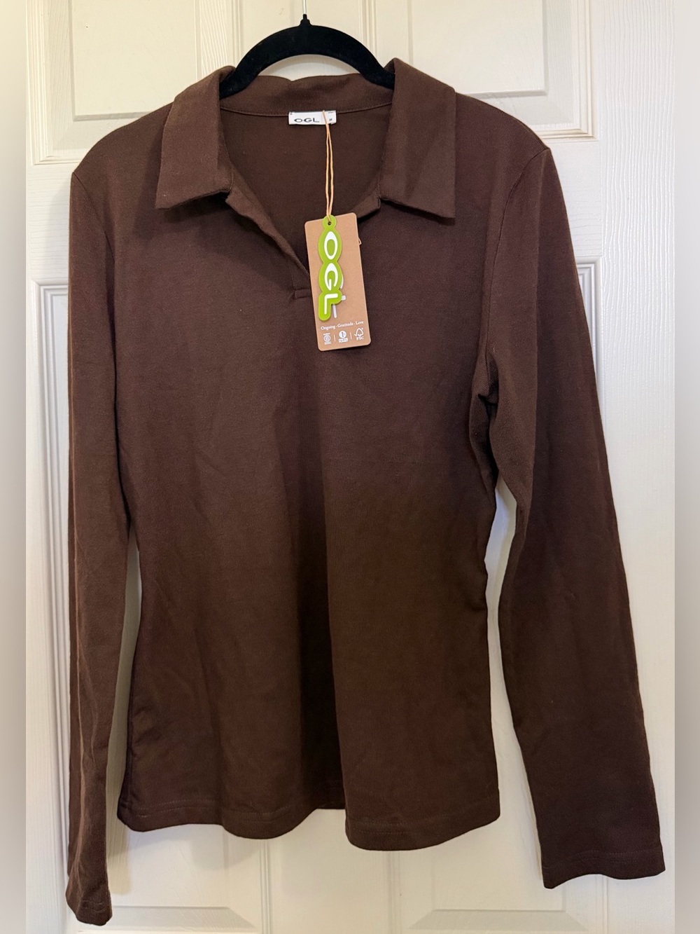 NWT OGL Brown Long Sleeve Polo Top size Medium